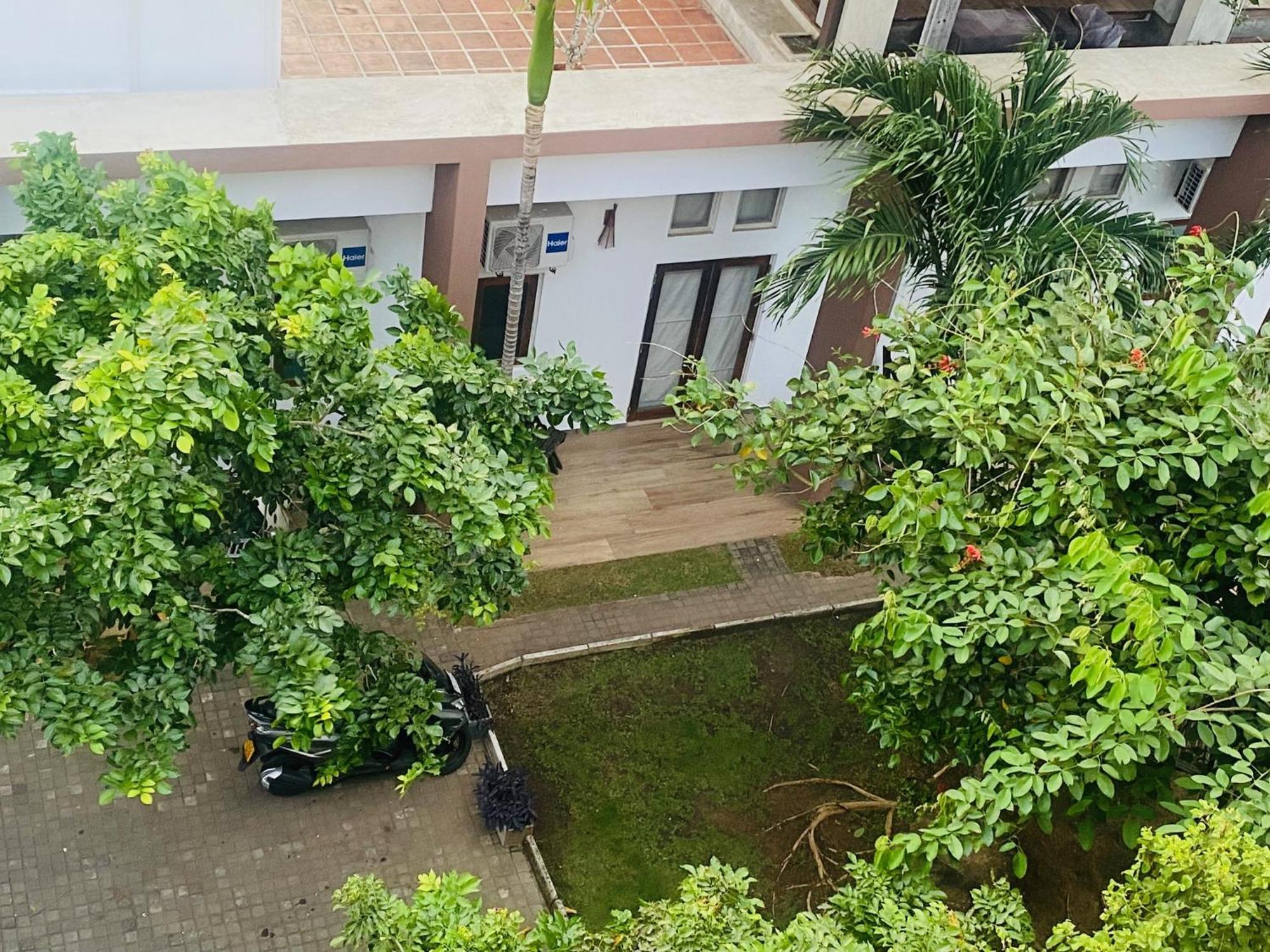 Hotel Cloud 9 Negombo Zewnętrze zdjęcie