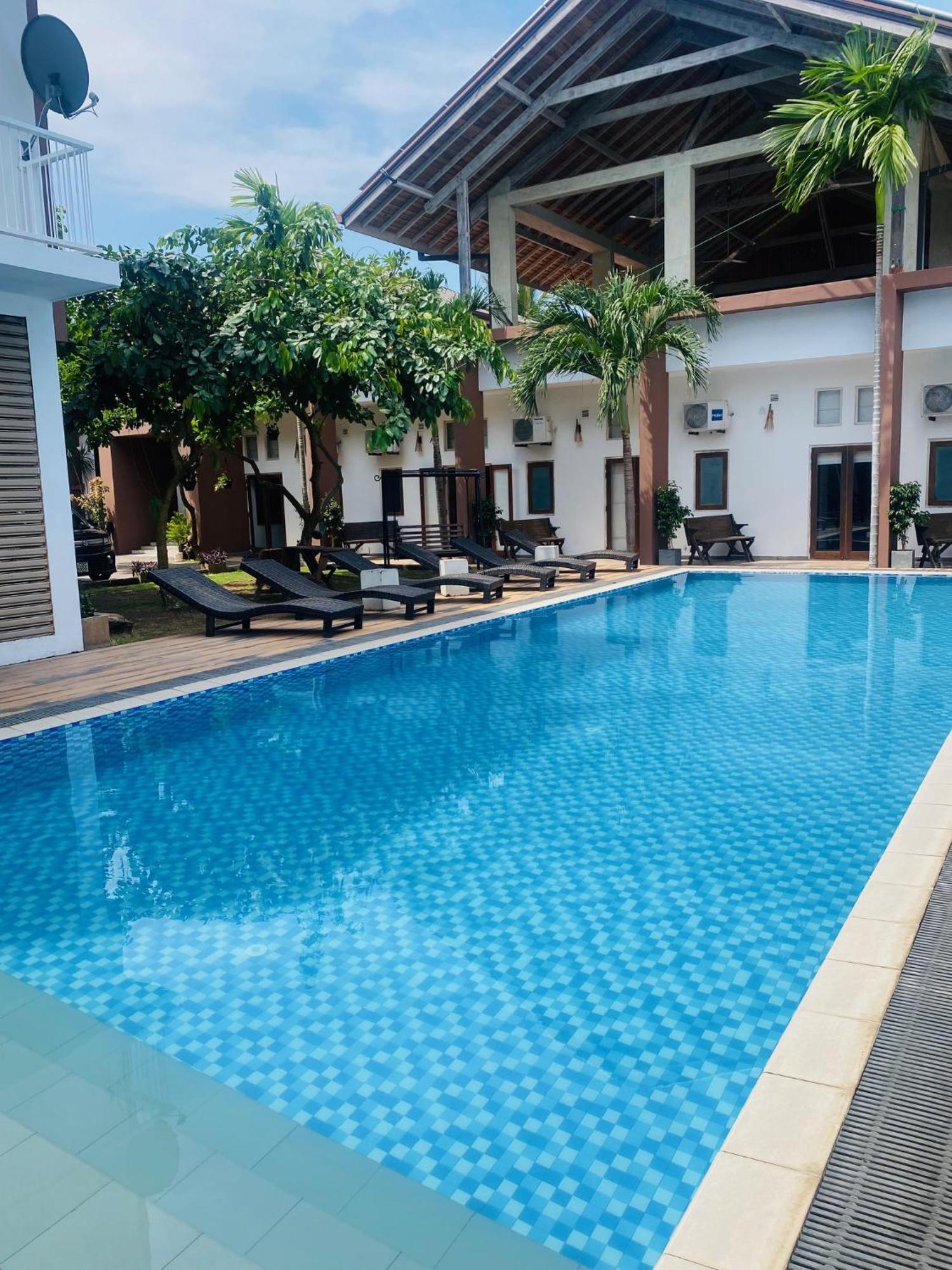 Hotel Cloud 9 Negombo Zewnętrze zdjęcie